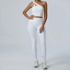 חליפת ספורט דגם - מאי