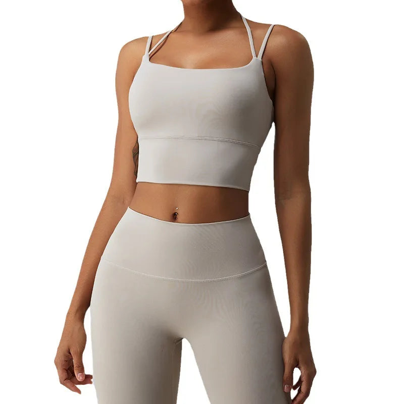 טופ ספורטיבי - לנה