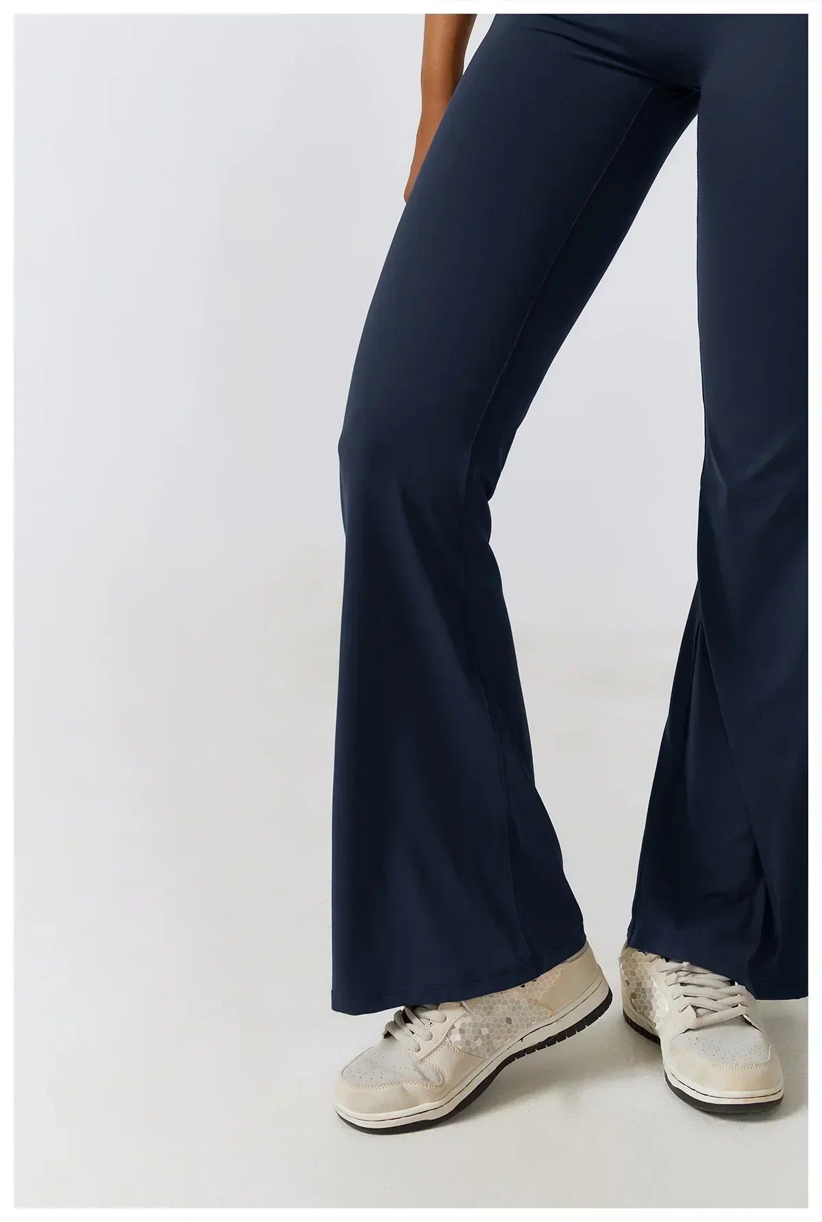 אלה- חליפת טייץ