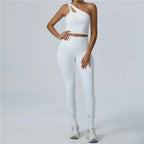 חליפת ספורט דגם - מאי