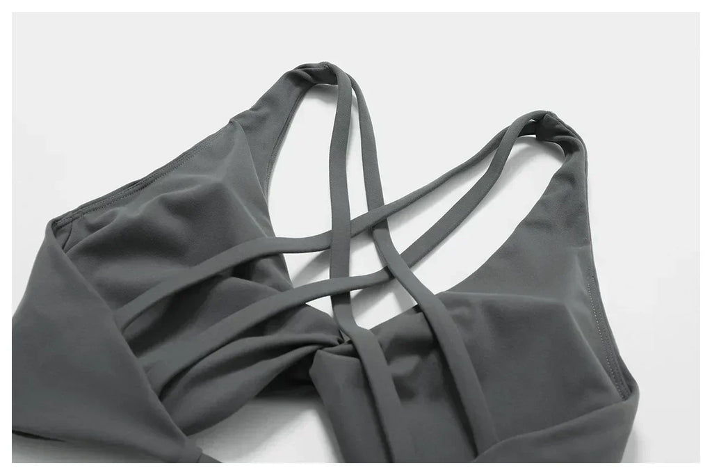 אדווה- סט יוגה