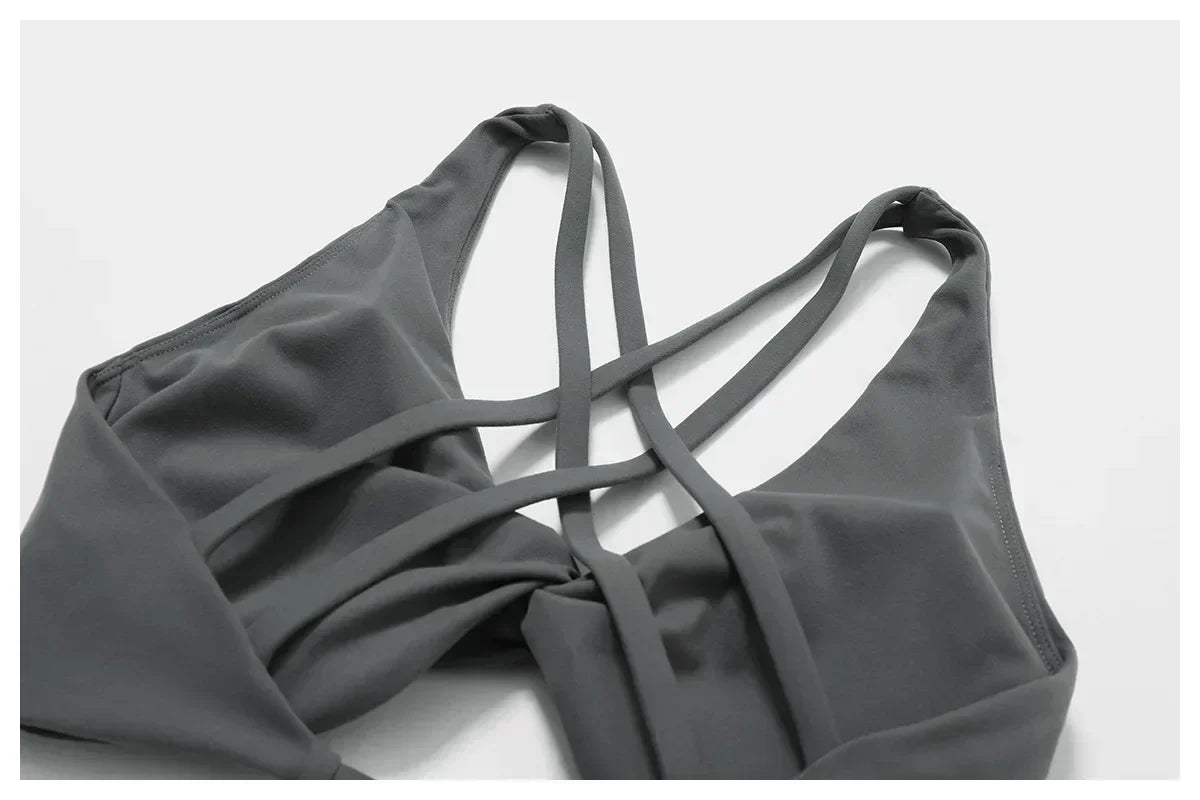 אדווה- סט יוגה