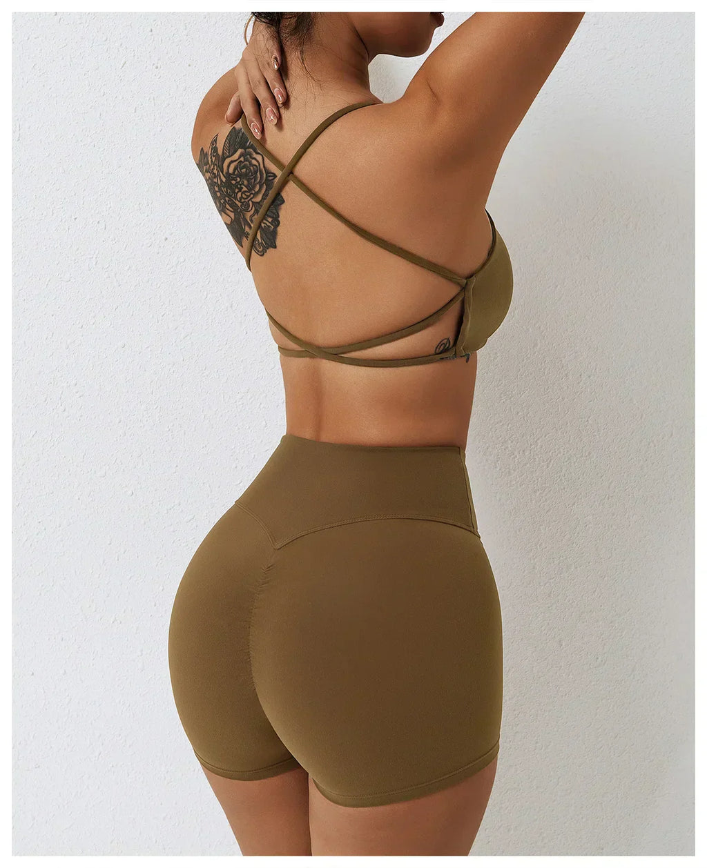 ליו- סט אימון קצר